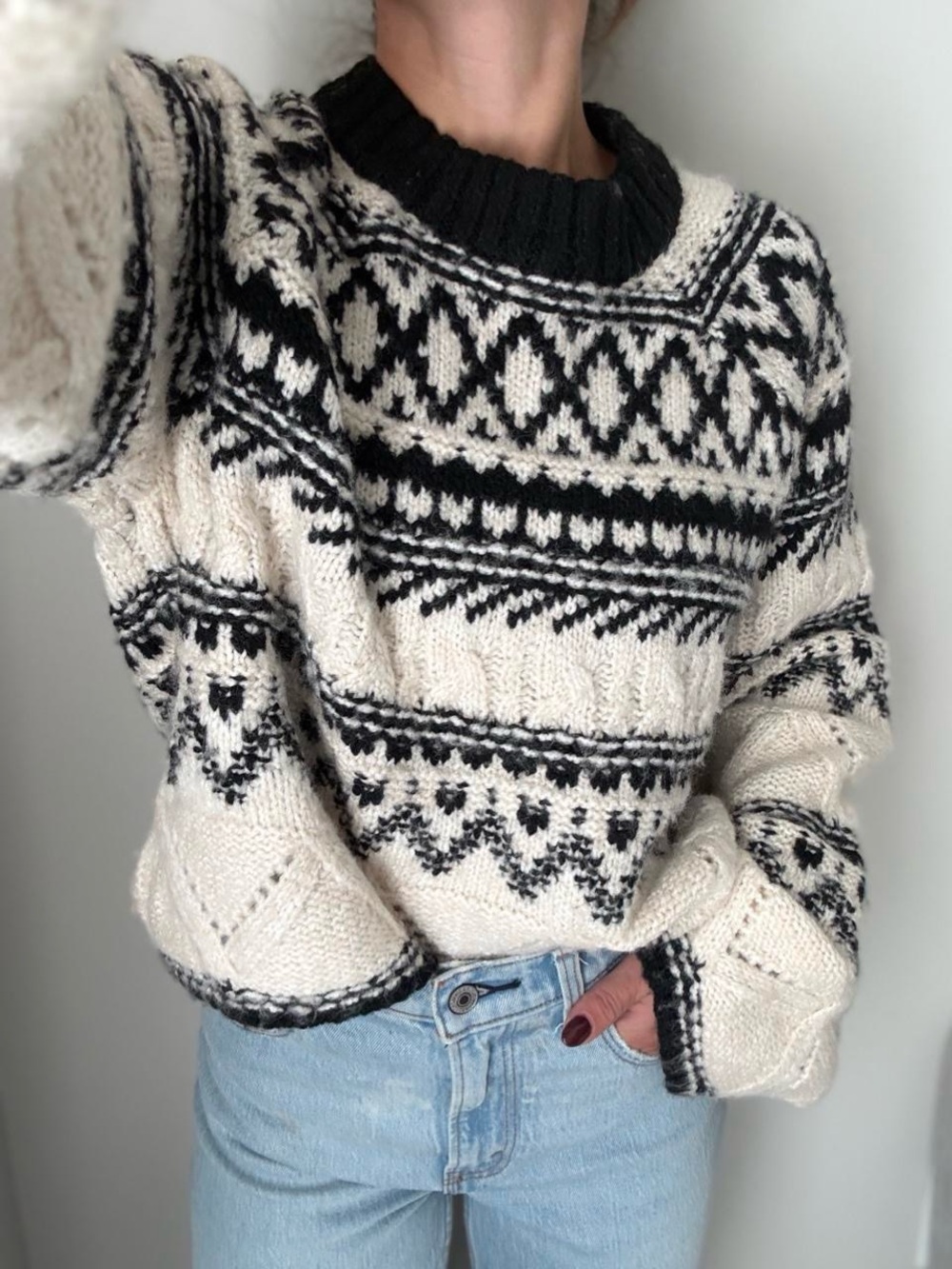 Chunky Knit Sweater - Black & Cream